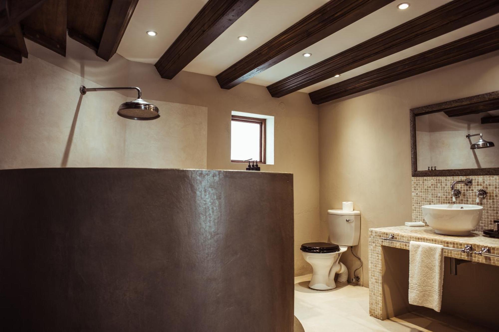 Iris Boutique Hotel Walvis Bay Bagian luar foto